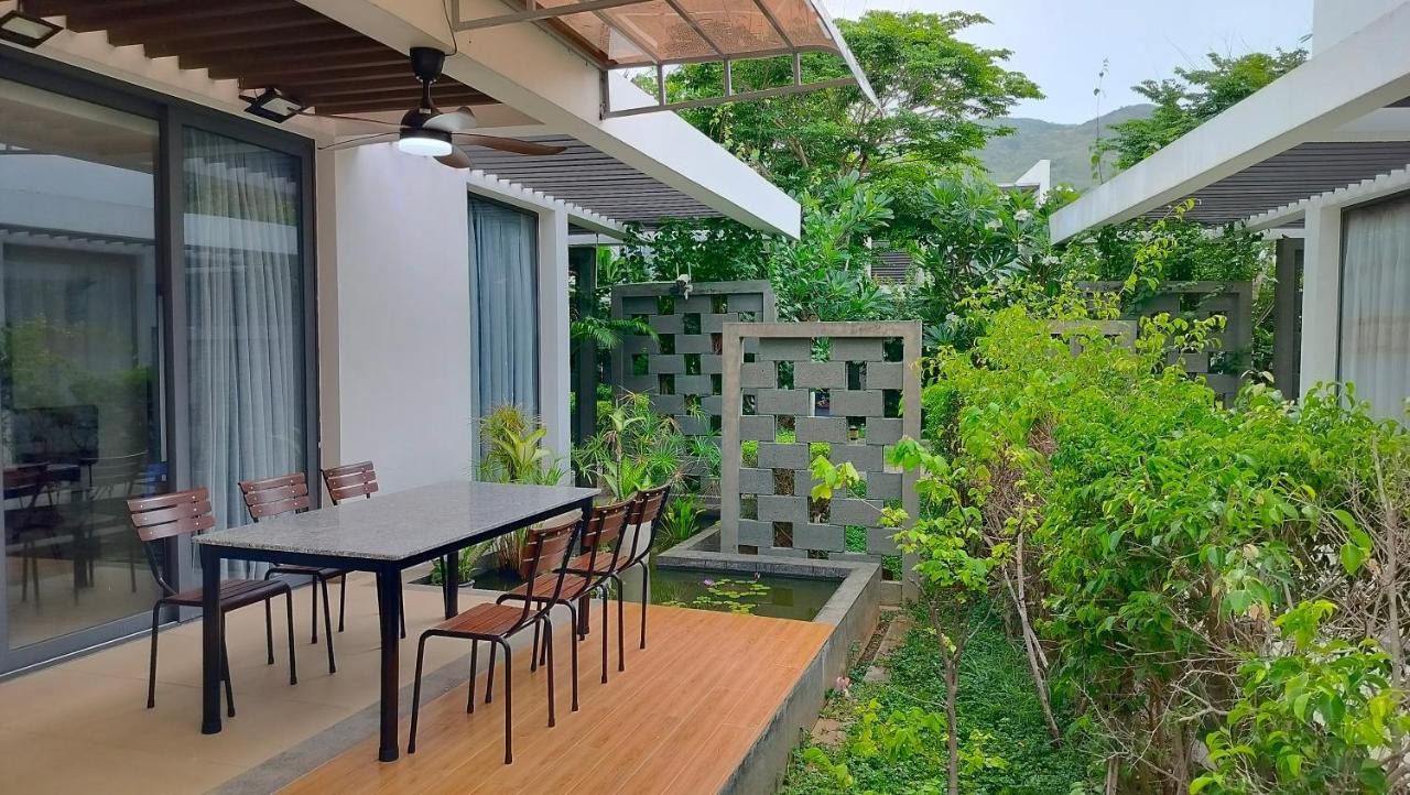 Private Villa At Oceanami Resort Phuochai Extérieur photo